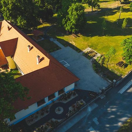 Hotel Tolnay Kuria Es Vendeghaz Nagygorbo Zewnętrze zdjęcie