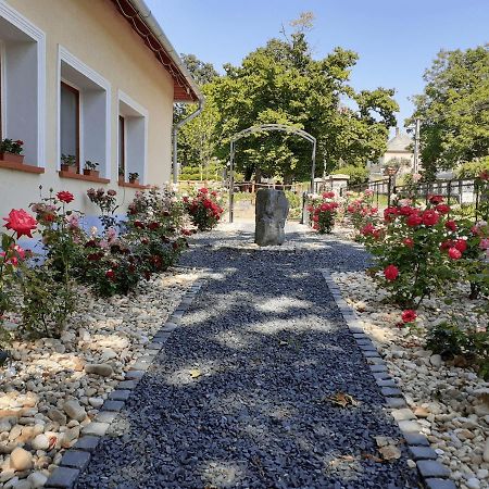 Hotel Tolnay Kuria Es Vendeghaz Nagygorbo Zewnętrze zdjęcie