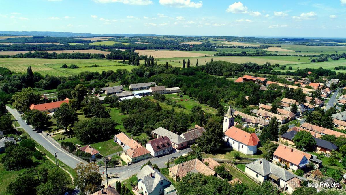 Hotel Tolnay Kuria Es Vendeghaz Nagygorbo Zewnętrze zdjęcie
