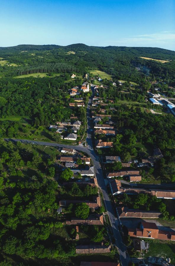 Hotel Tolnay Kuria Es Vendeghaz Nagygorbo Zewnętrze zdjęcie