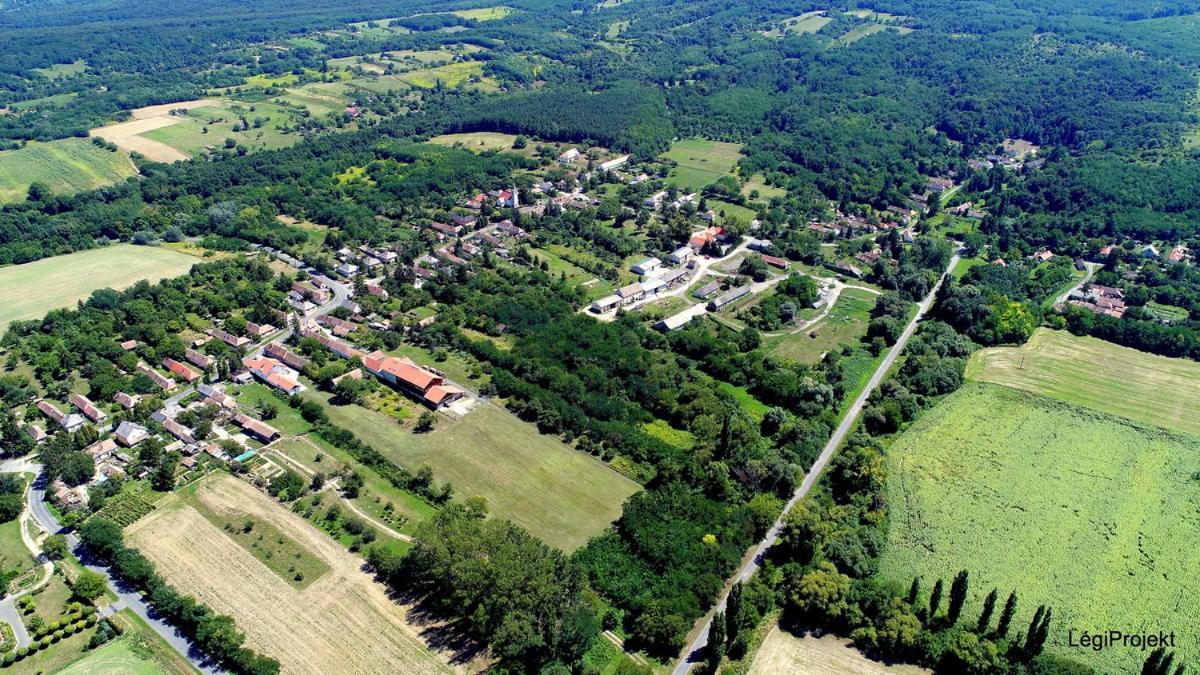 Hotel Tolnay Kuria Es Vendeghaz Nagygorbo Zewnętrze zdjęcie