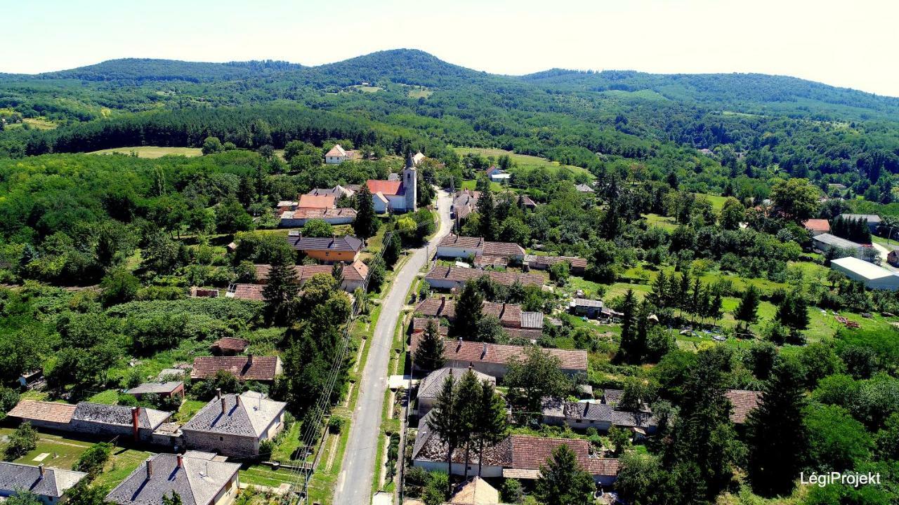 Hotel Tolnay Kuria Es Vendeghaz Nagygorbo Zewnętrze zdjęcie